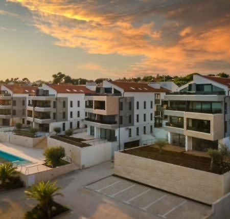 Luxury Apartment Anto With Sea View And Balcony Banjole Bagian luar foto